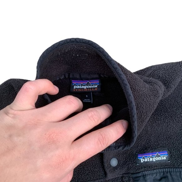 VINTAGE Patagonia Synchilla Snap T Lightweight Pullover Jacket Small Black - Picture 3 of 6